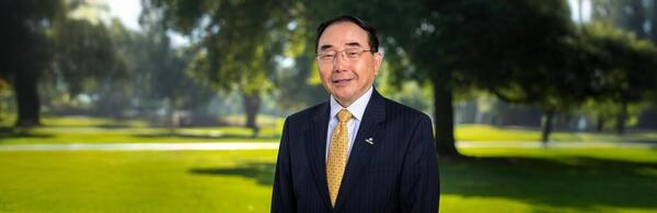 Chancellor Hu Photo
